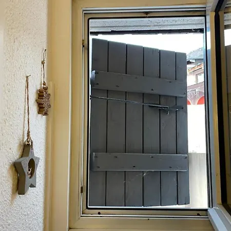 L'ansloboys Montagne H2 Apartman *